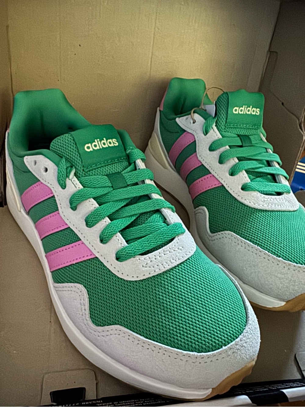 Adidas Run 60’s 4.0 RETO‼️Sz 6.5 Green and Pink Classic Low-Top Sneakers - Picture 9 of 10